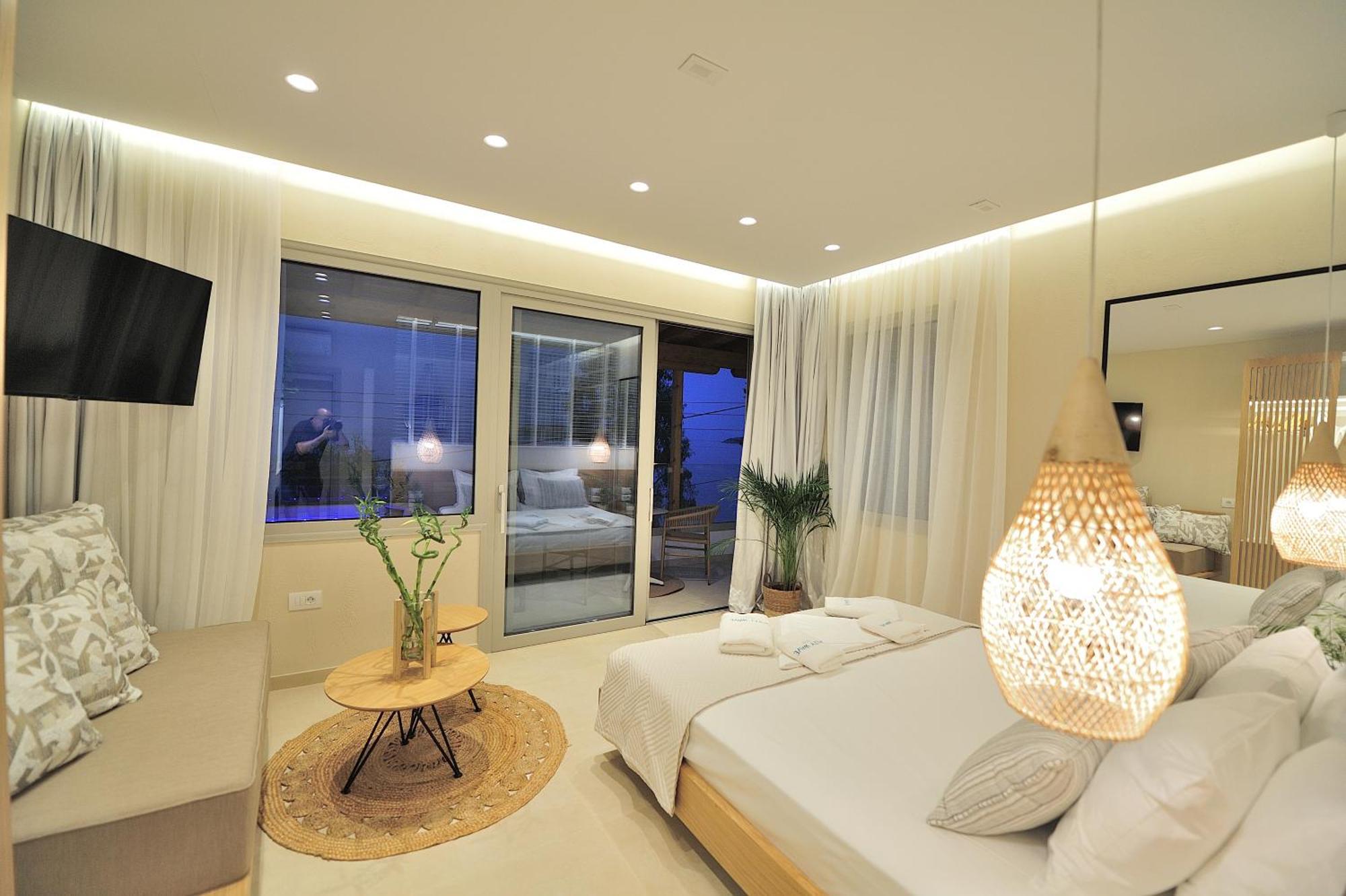 Salty Wave Suites Skiathos Town Luaran gambar