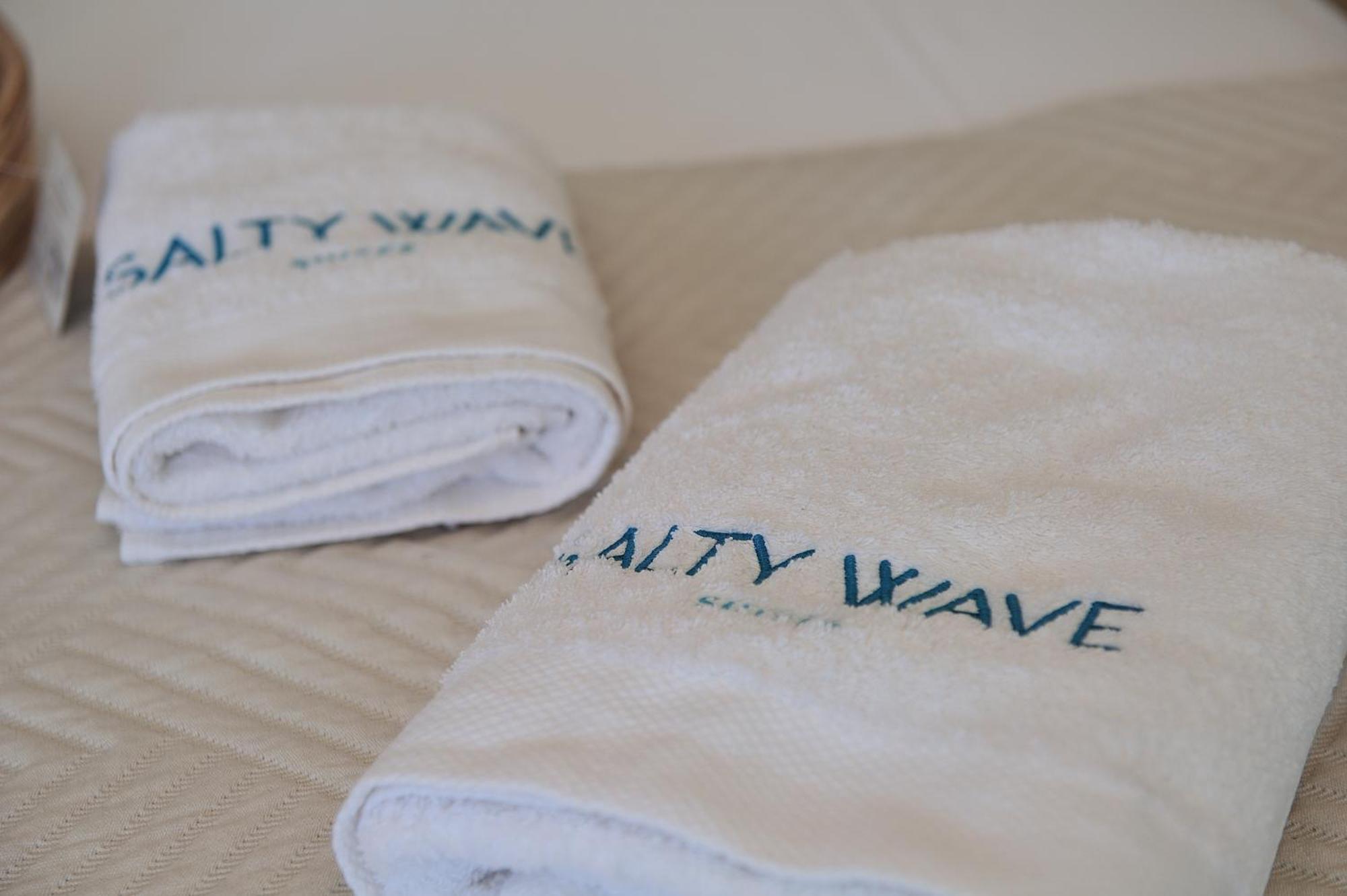 Salty Wave Suites Skiathos Town Luaran gambar